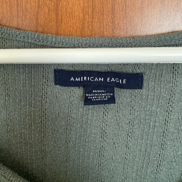 Cute American Eagle top - Picture 3 of 3